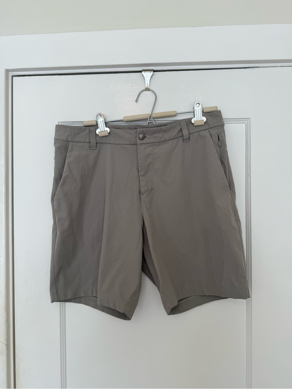 Lululemon Men's ABC Shorts